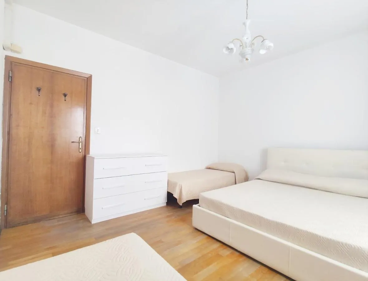 Lcc - Centralissimo - 100 Mt Da Piazza Mazzini - 50 Mt Dal Mare - Immobil Relax Lido di Jesolo Apartment